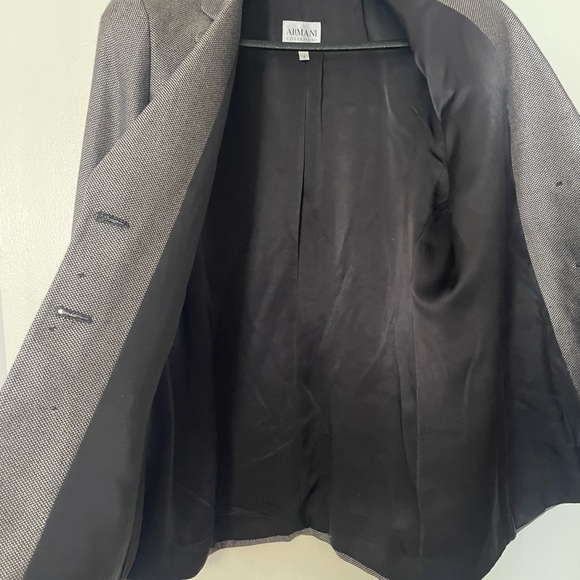Armani vintage women’s blazer size 4 - Picture 7 of 9